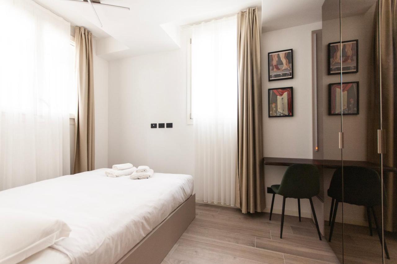 Youhosty - Montebianco 4/6 Milano Dış mekan fotoğraf